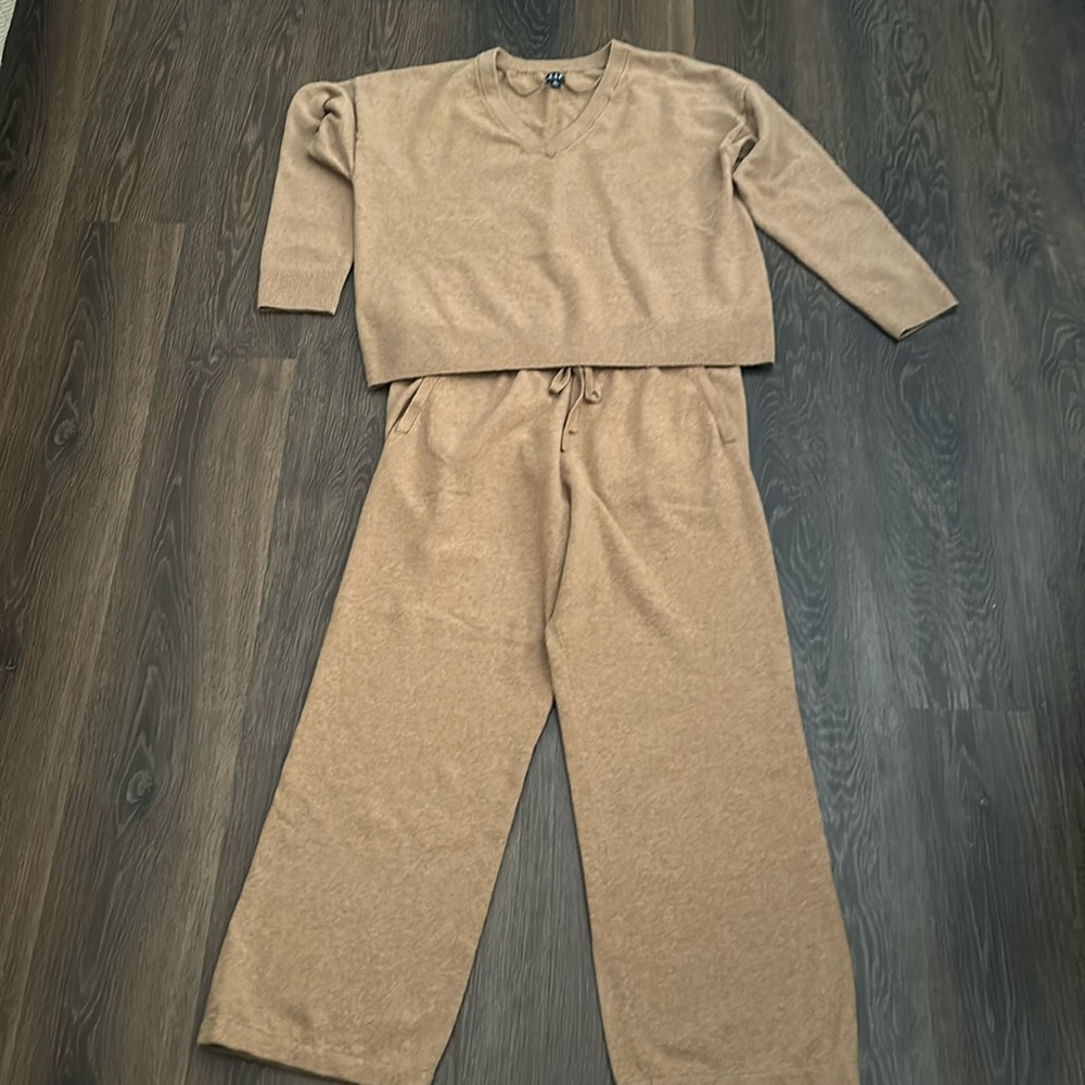 Gap Lounge Set